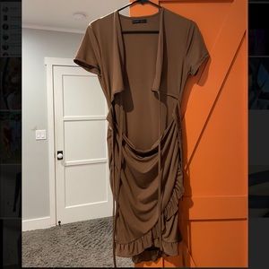 It is a new dress, never worn,